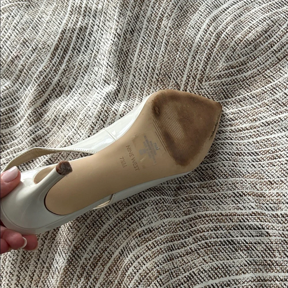 Only worn once! Nine West Cream Slingback Heels - Picture 6 of 7